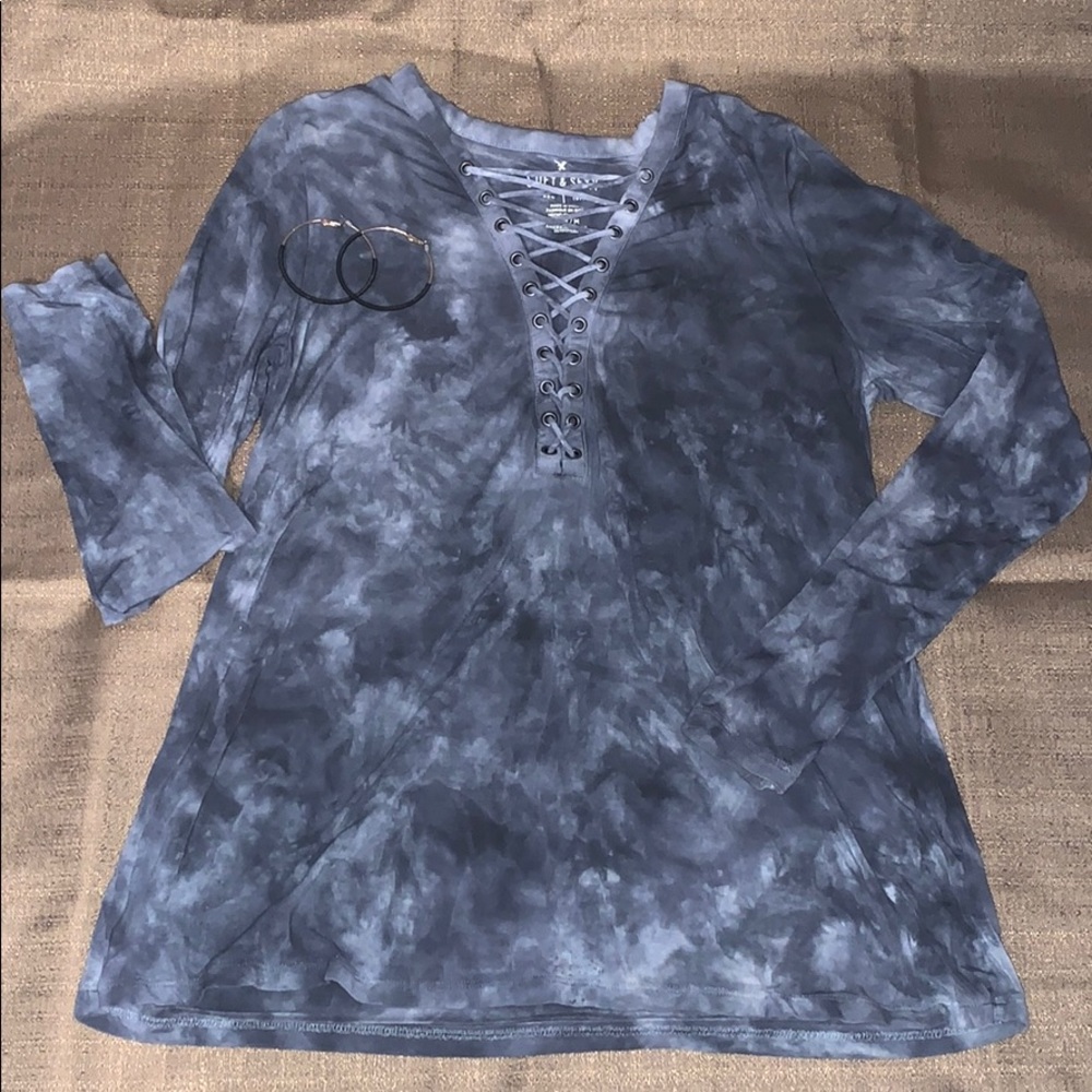 Long Sleeve Shirt with Detailing!